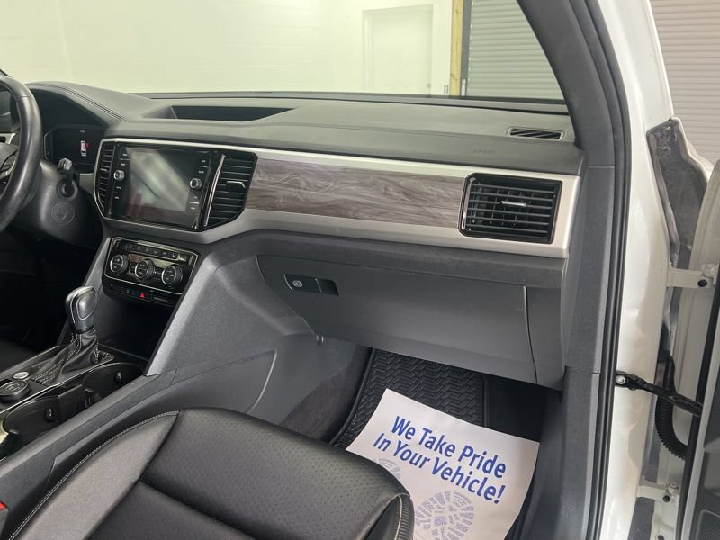 Used 2022 Volkswagen Atlas Cross Sport SE AWD/4WD image 13