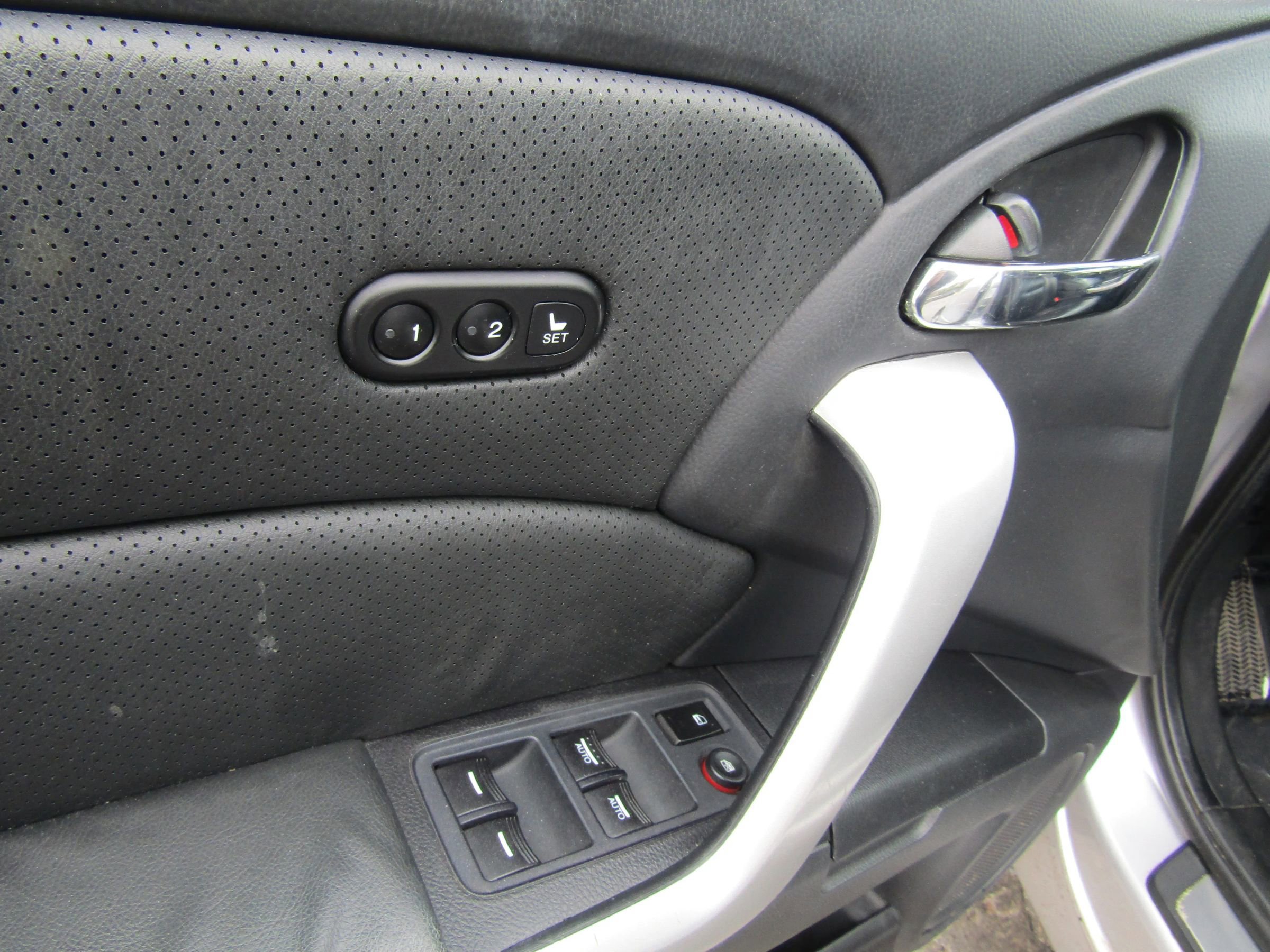 Used 2008 Acura RDX SH-AWD w/ Technology Package image 15