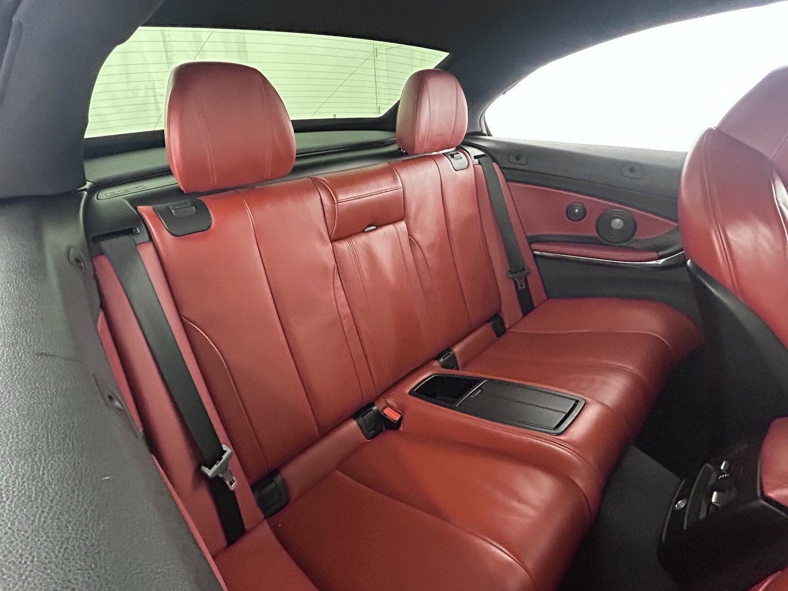 Used 2016 BMW M4 Convertible image 42