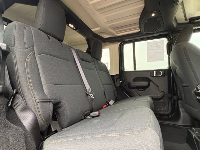 Used 2025 Jeep Wrangler Unlimited Sport AWD/4WD image 27