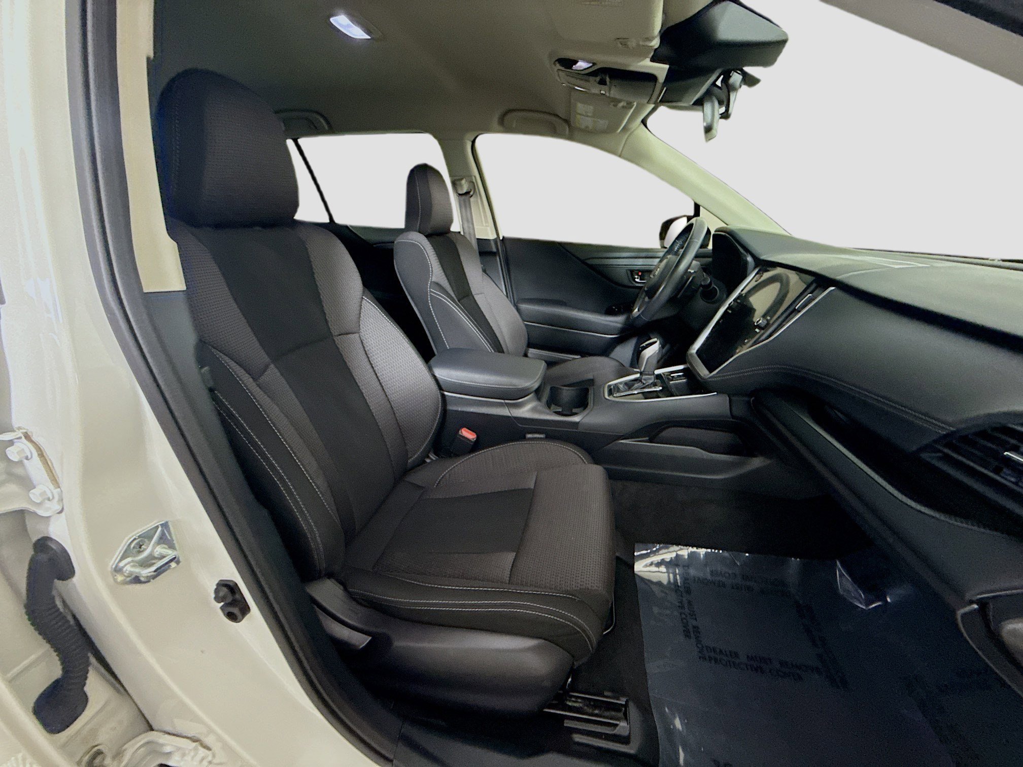 Used 2023 Subaru Outback Premium image 29