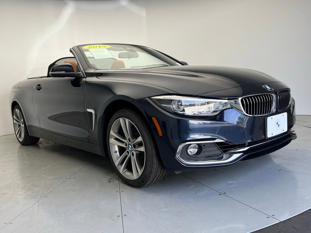 Used 2019 BMW 430i xDrive Convertible w/ Executive Package image 3