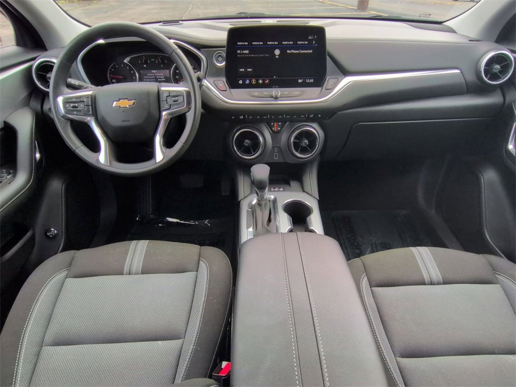 Certified 2024 Chevrolet Blazer LT w/ Convenience Package image 19