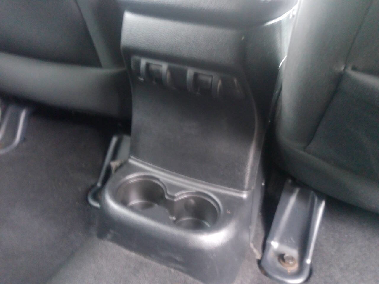 Used 2011 Jeep Wrangler Unlimited Rubicon w/ Dual Top Group image 24