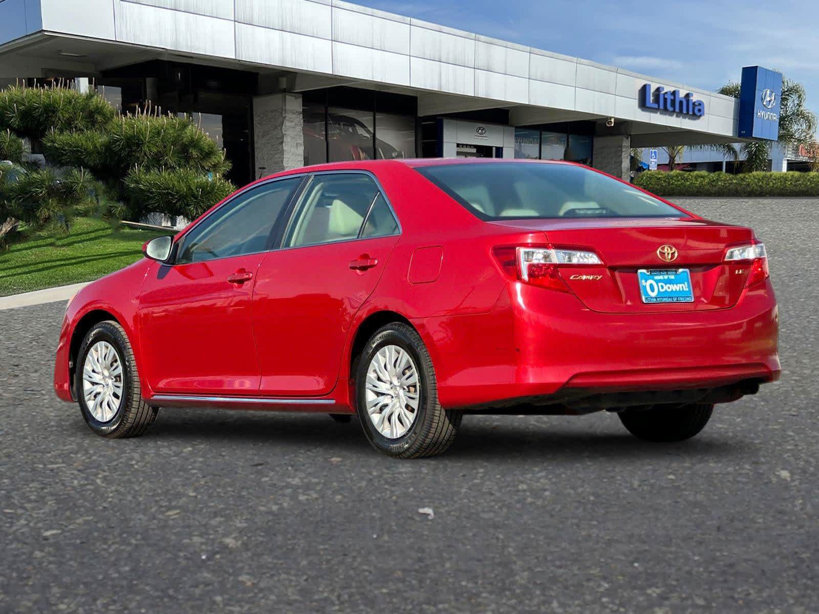 Used 2012 Toyota Camry LE FWD image 7