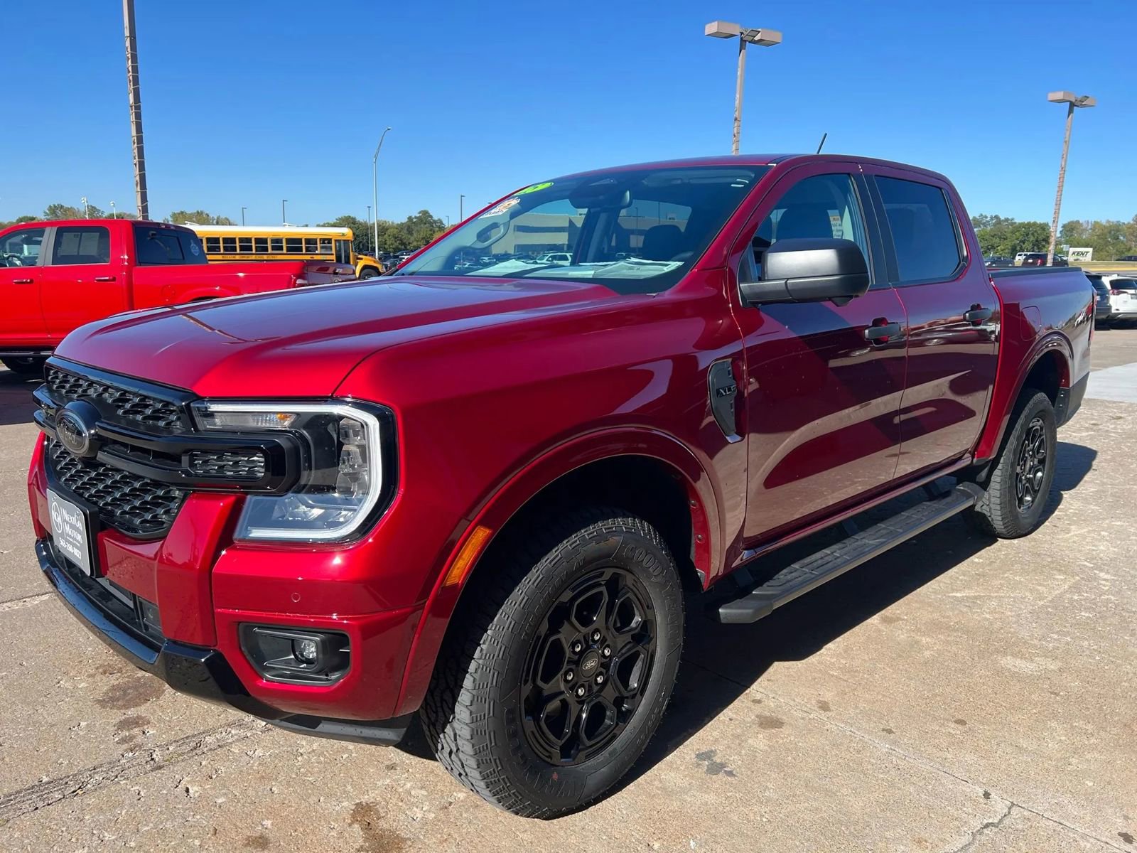 Used 2025 Ford Ranger XLT w/ Technology Package image 4