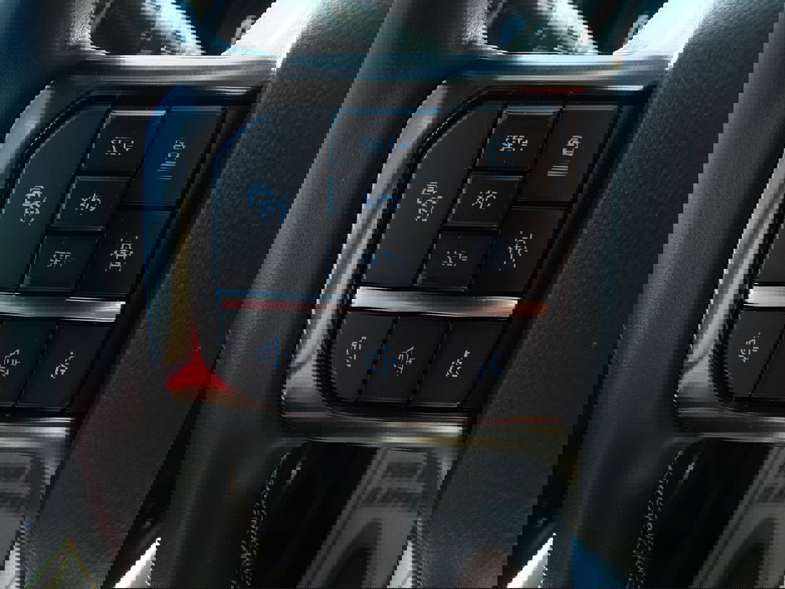 Used 2023 Ford Expedition Platinum AWD/4WD image 25