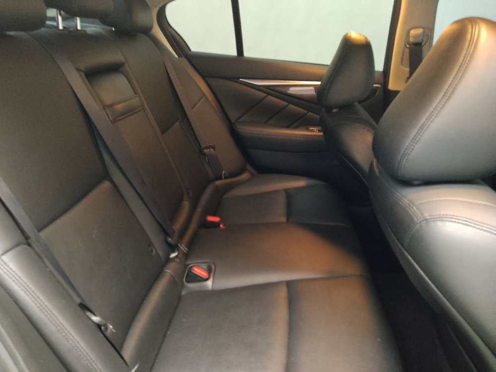 Used 2018 INFINITI Q50 Luxe image 19