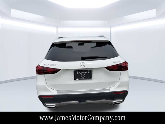 Certified 2025 Mercedes-Benz GLA 250 4MATIC image 10
