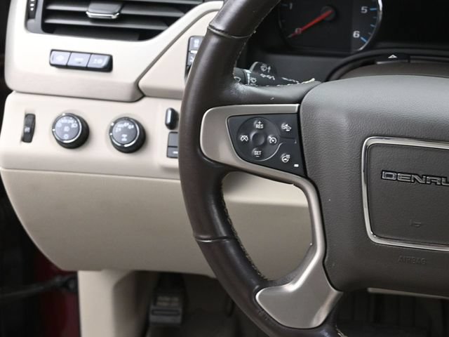 Used 2020 GMC Yukon Denali w/ Denali Ultimate Package AWD/4WD image 32