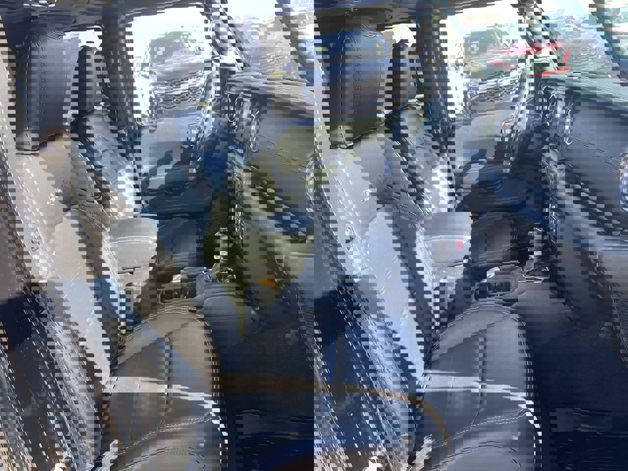 Used 2021 Jeep Wrangler Unlimited Sahara image 28