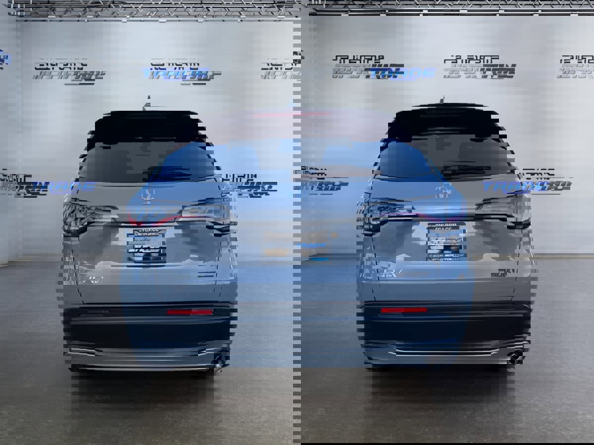 Used 2025 Honda HR-V Sport image 6