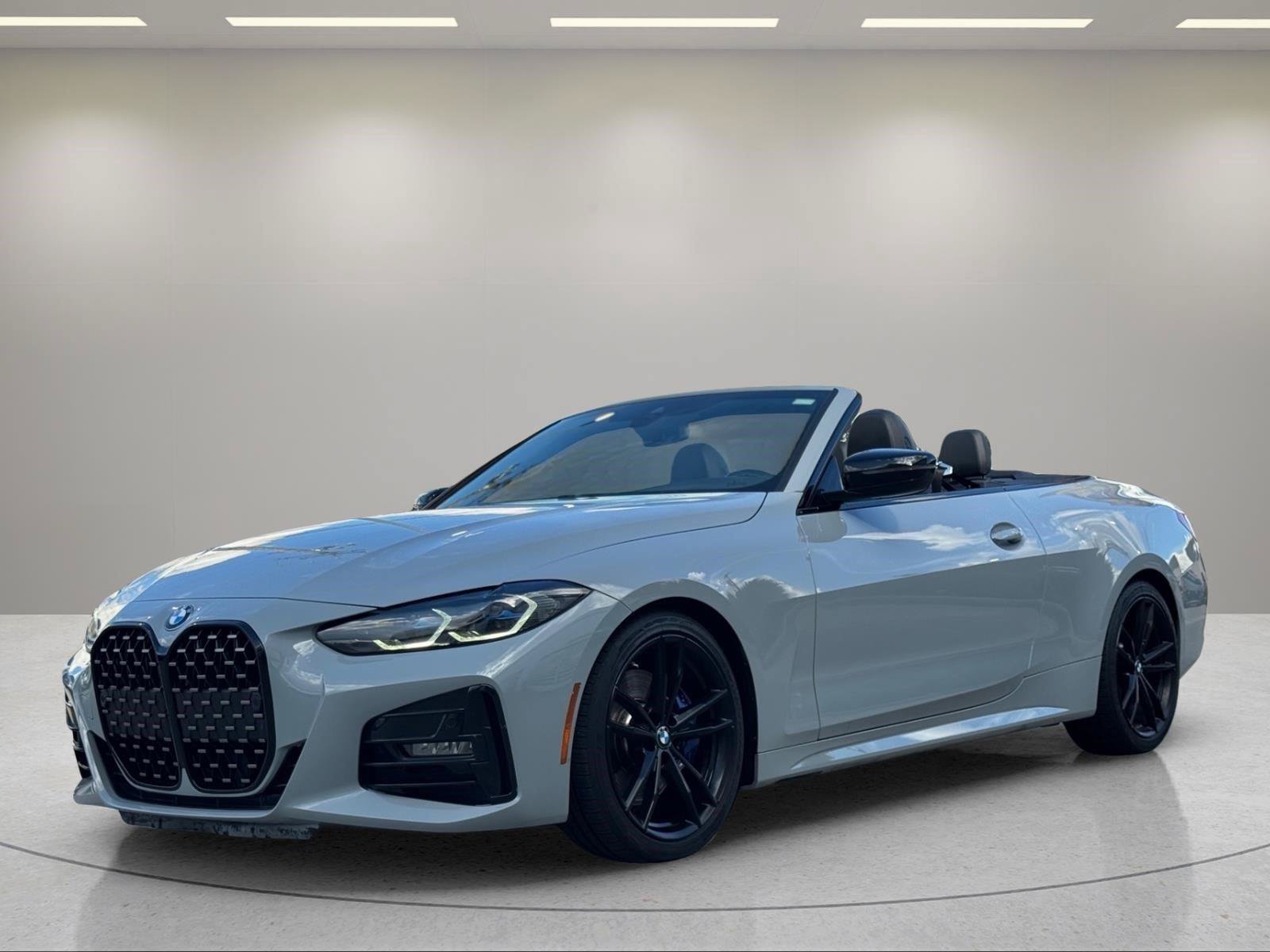 Used 2022 BMW 430i Convertible w/ M Sport Package RWD image 1