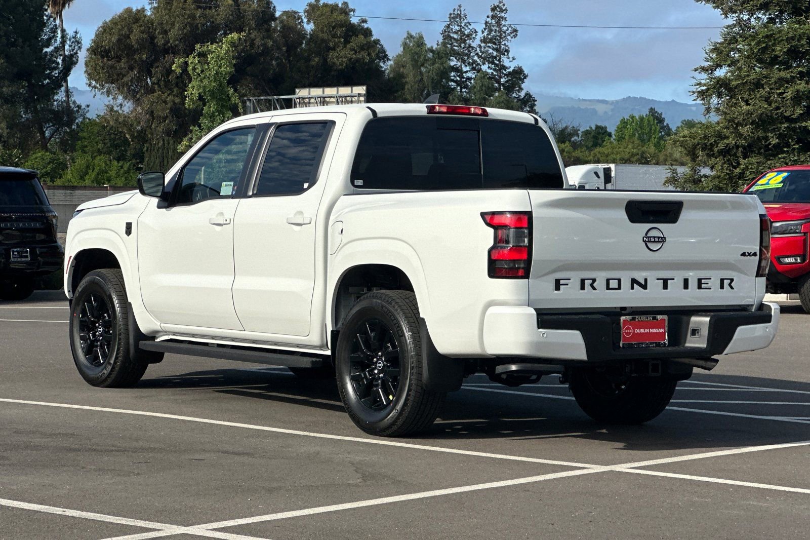 New 2026 Nissan Frontier SV image 6