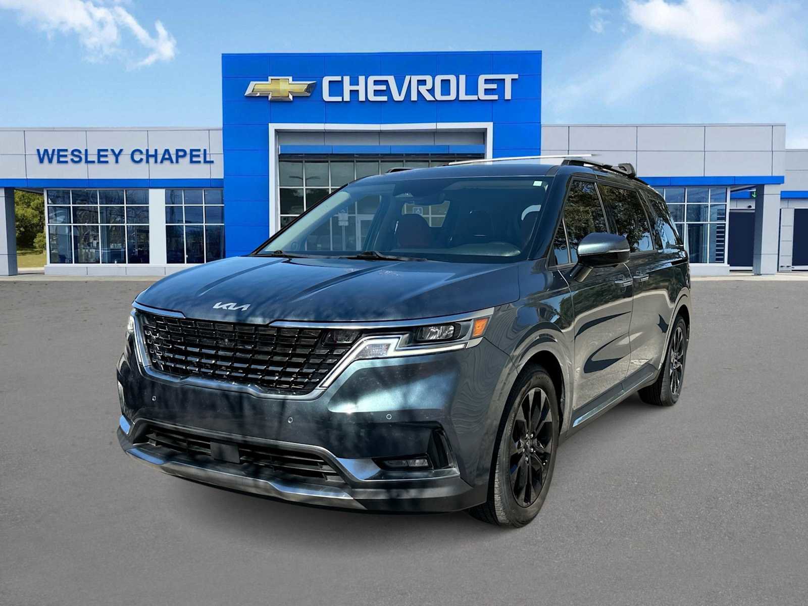 Used 2022 Kia Carnival SX