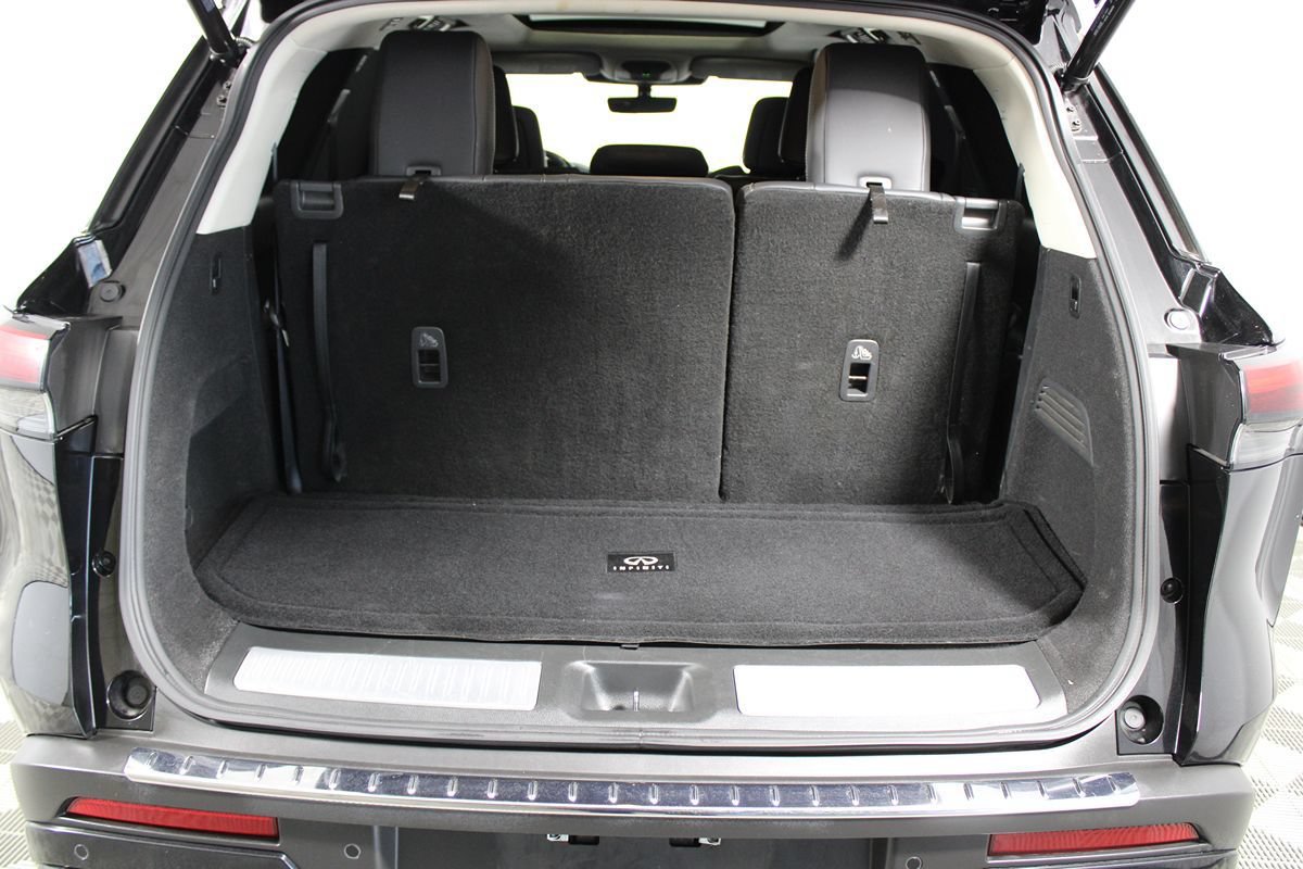 Used 2023 INFINITI QX60 Luxe w/ Cargo Package AWD/4WD image 44