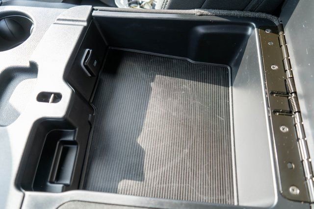 Used 2024 RAM 3500 Tradesman image 30