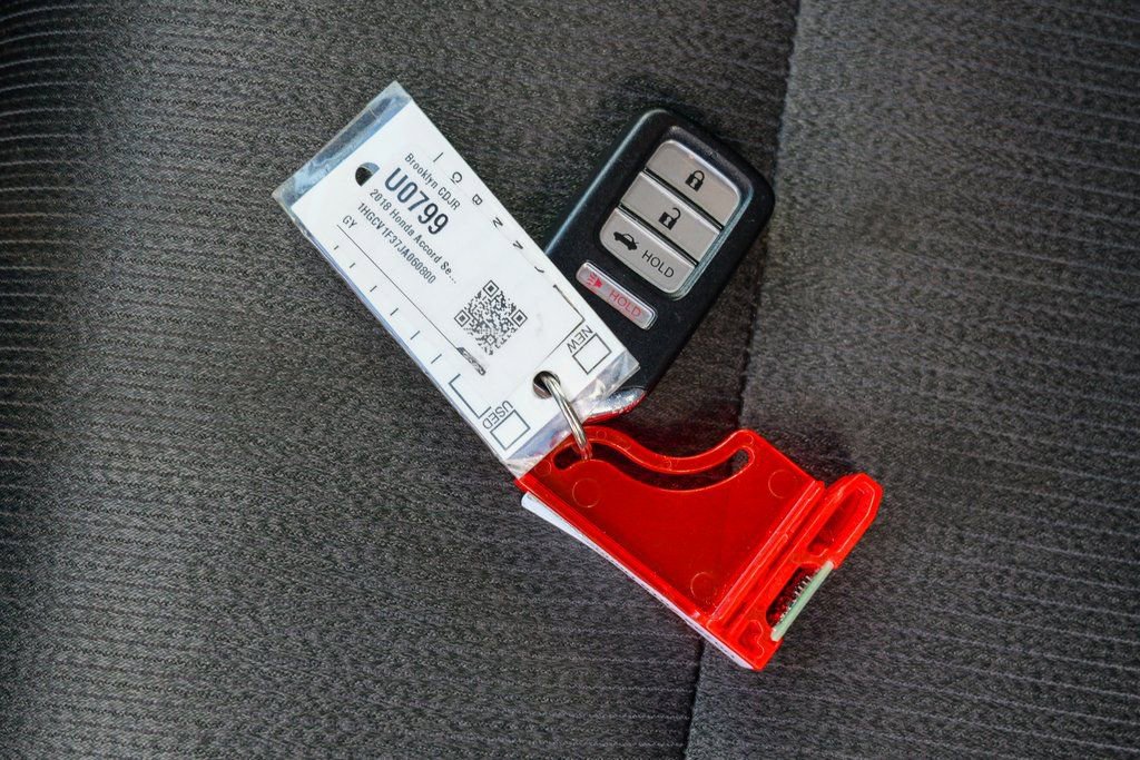 Used 2018 Honda Accord Sport image 44