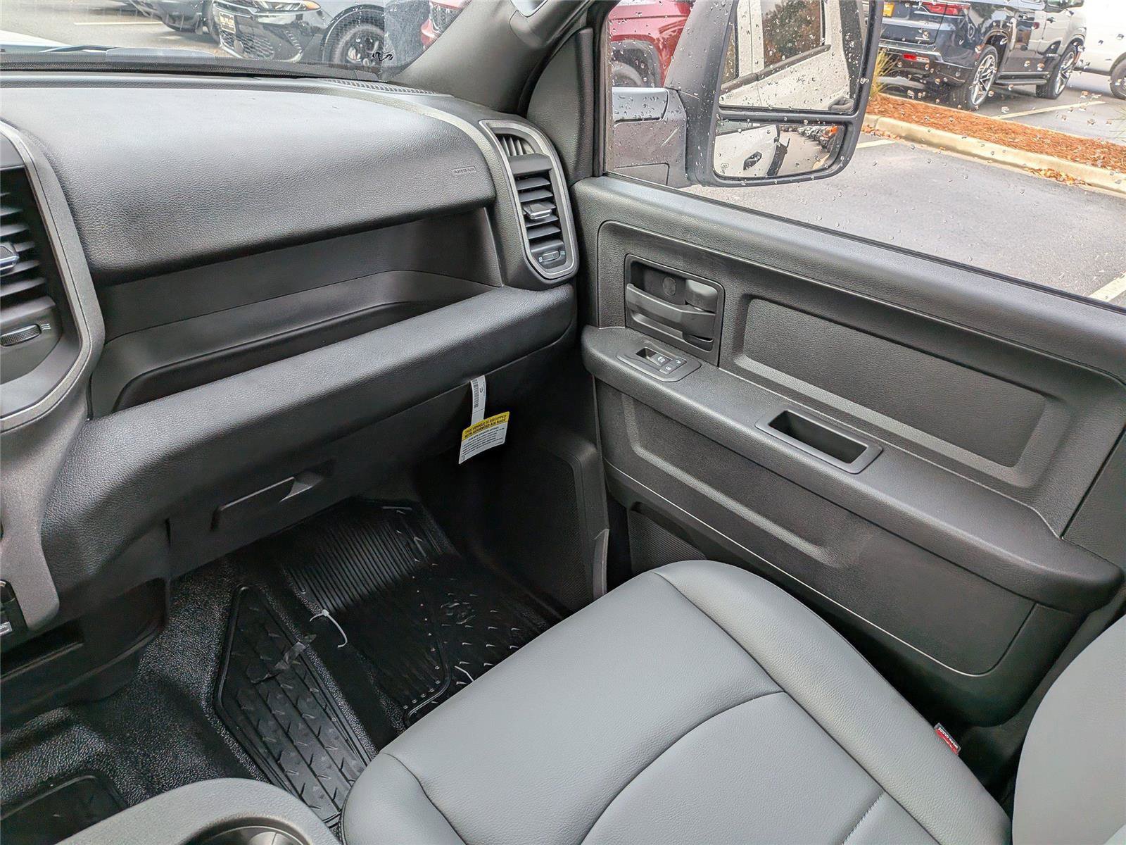 New 2026 RAM 3500 Tradesman w/ Chrome Appearance Group AWD/4WD image 16