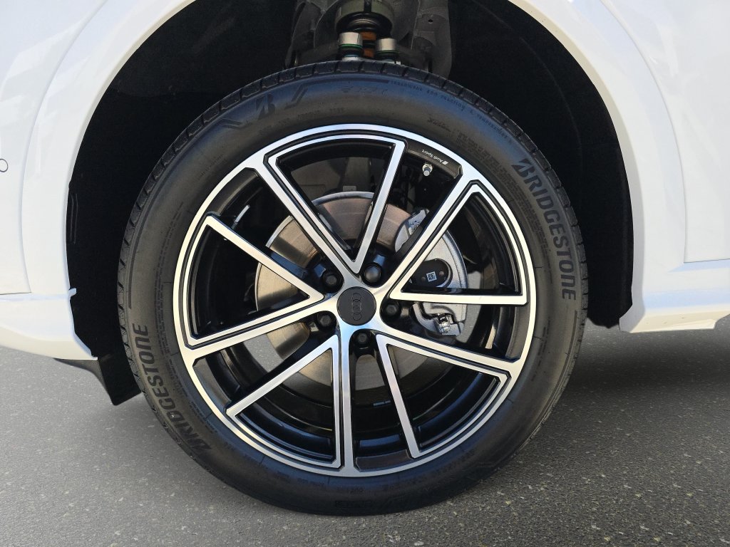 New 2026 Audi Q5 Premium Plus AWD/4WD image 33