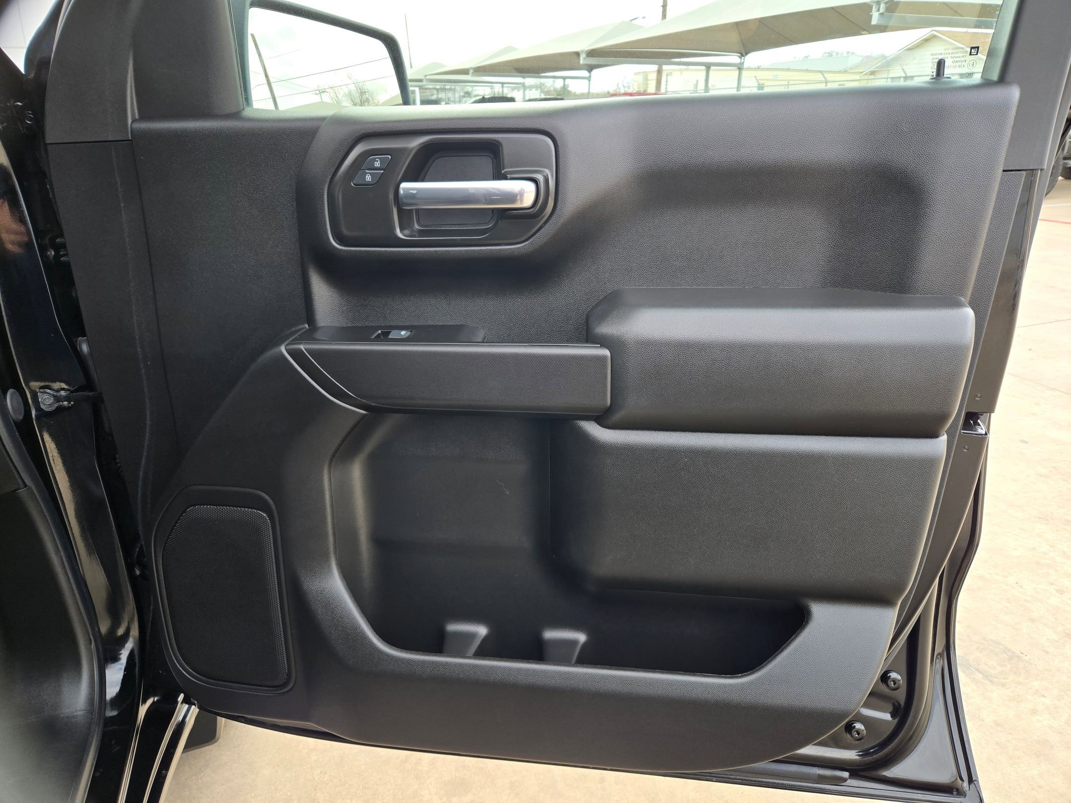 Certified 2025 GMC Sierra 1500 Pro w/ Pro Value Package image 30