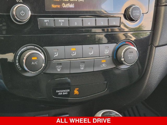 Used 2017 Nissan Rogue S w/ S Appearance Package AWD/4WD image 25