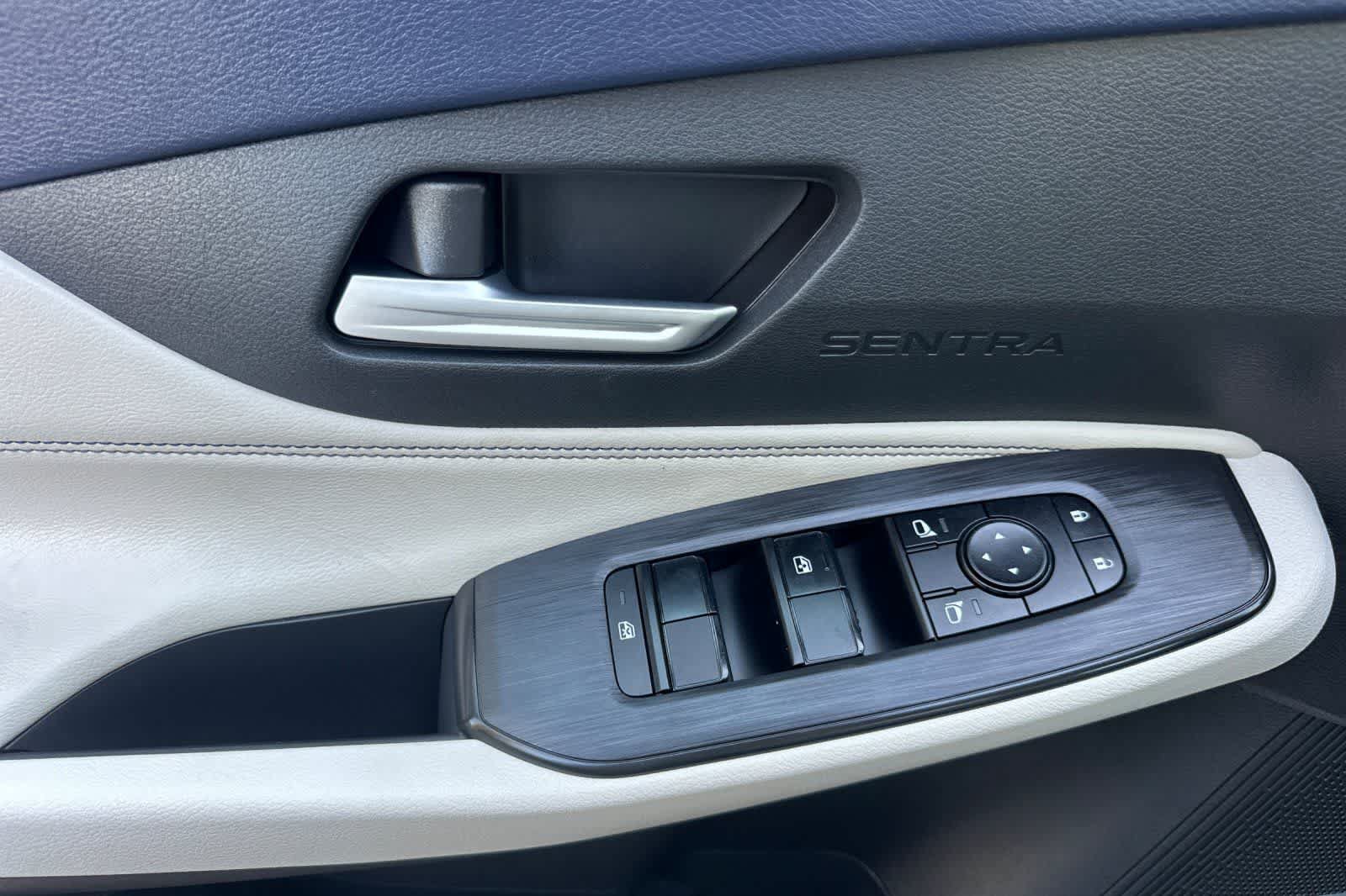 New 2027 Nissan Sentra SL FWD image 13