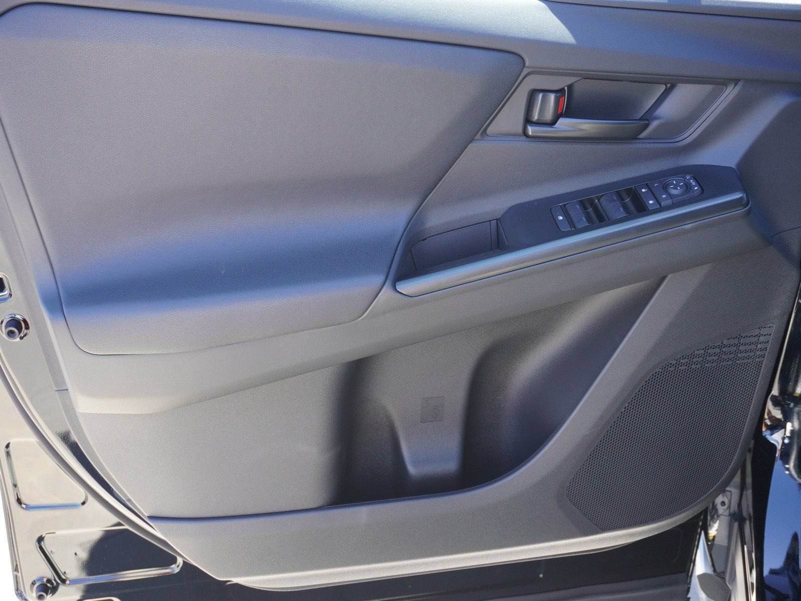 New 2026 Toyota bZ FWD image 18