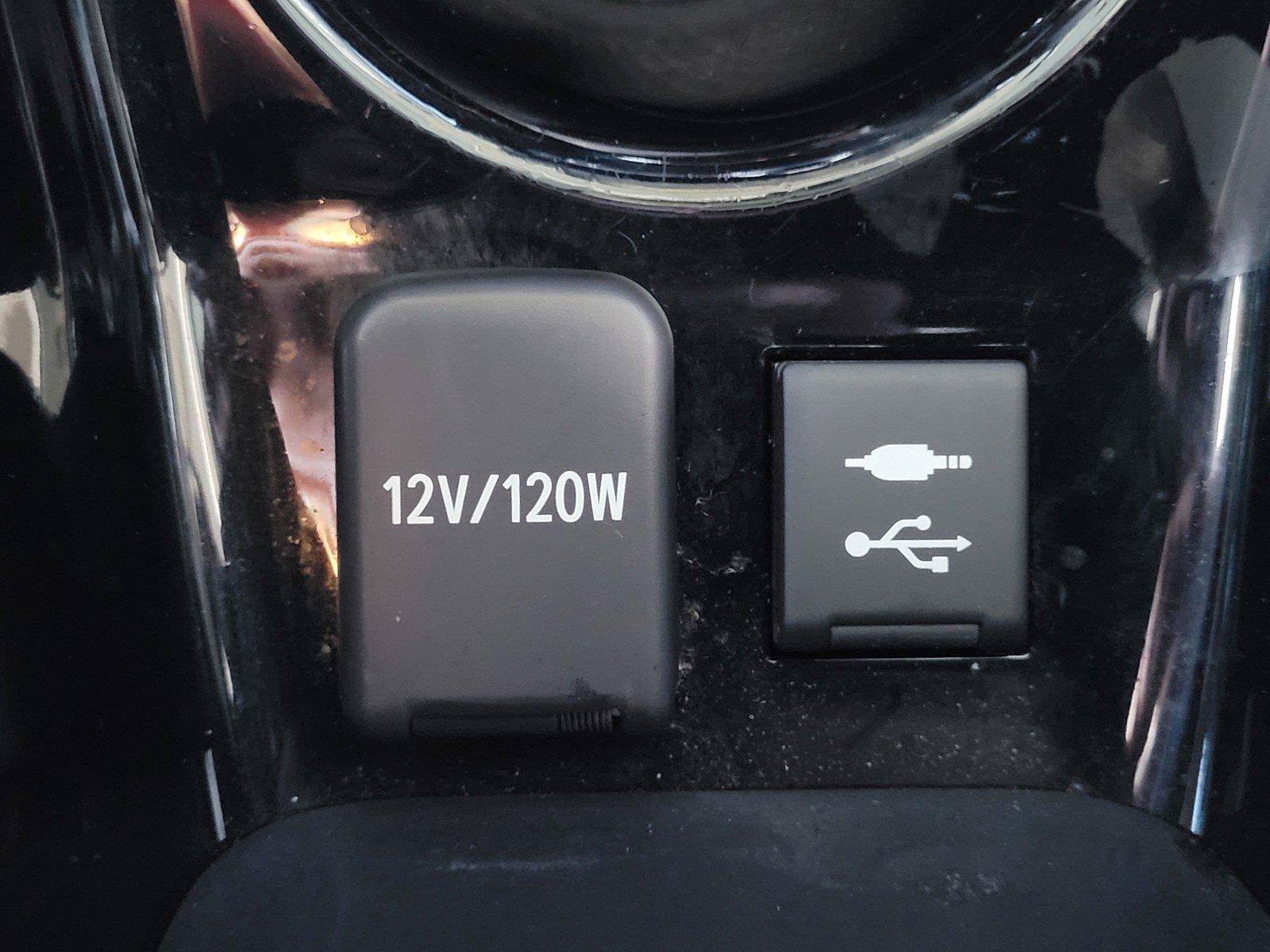 Used 2020 Toyota Prius Prime XLE FWD image 15