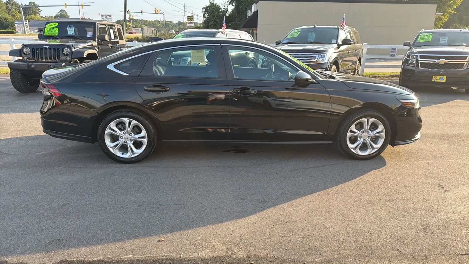 Used 2023 Honda Accord LX image 6