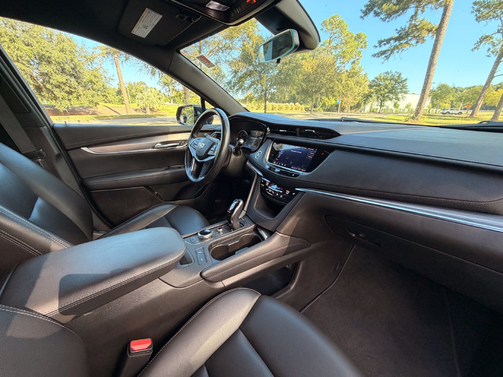 Used 2022 Cadillac XT5 Luxury AWD/4WD image 18