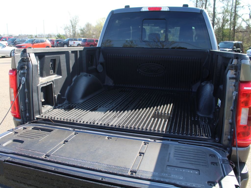 Used 2023 Ford F150 XLT w/ Equipment Group 302A High image 17