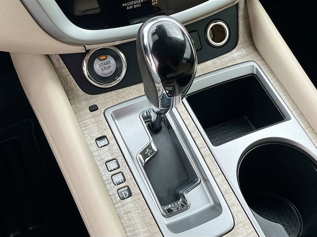 Used 2022 Nissan Murano SL w/ SL Moonroof Package image 17