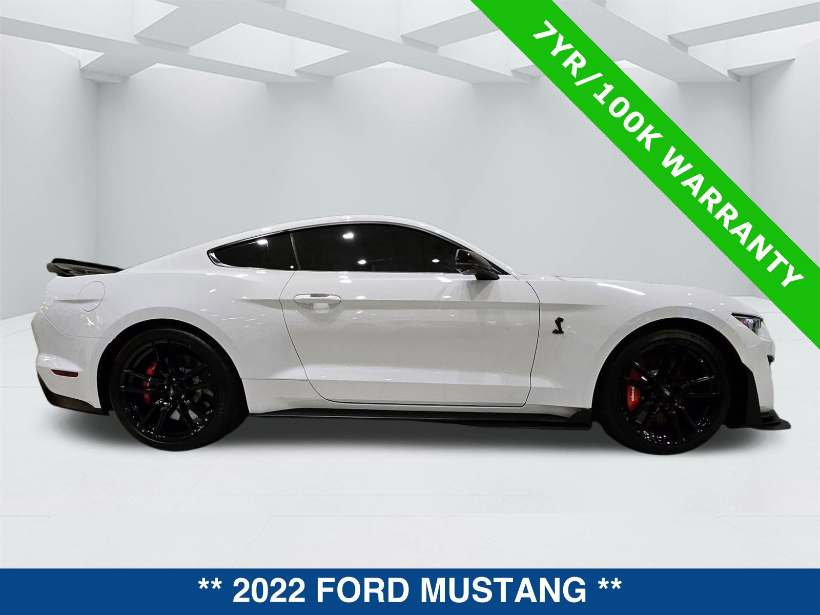 Certified 2022 Ford Mustang Shelby GT500 w/ Technology Package image 3