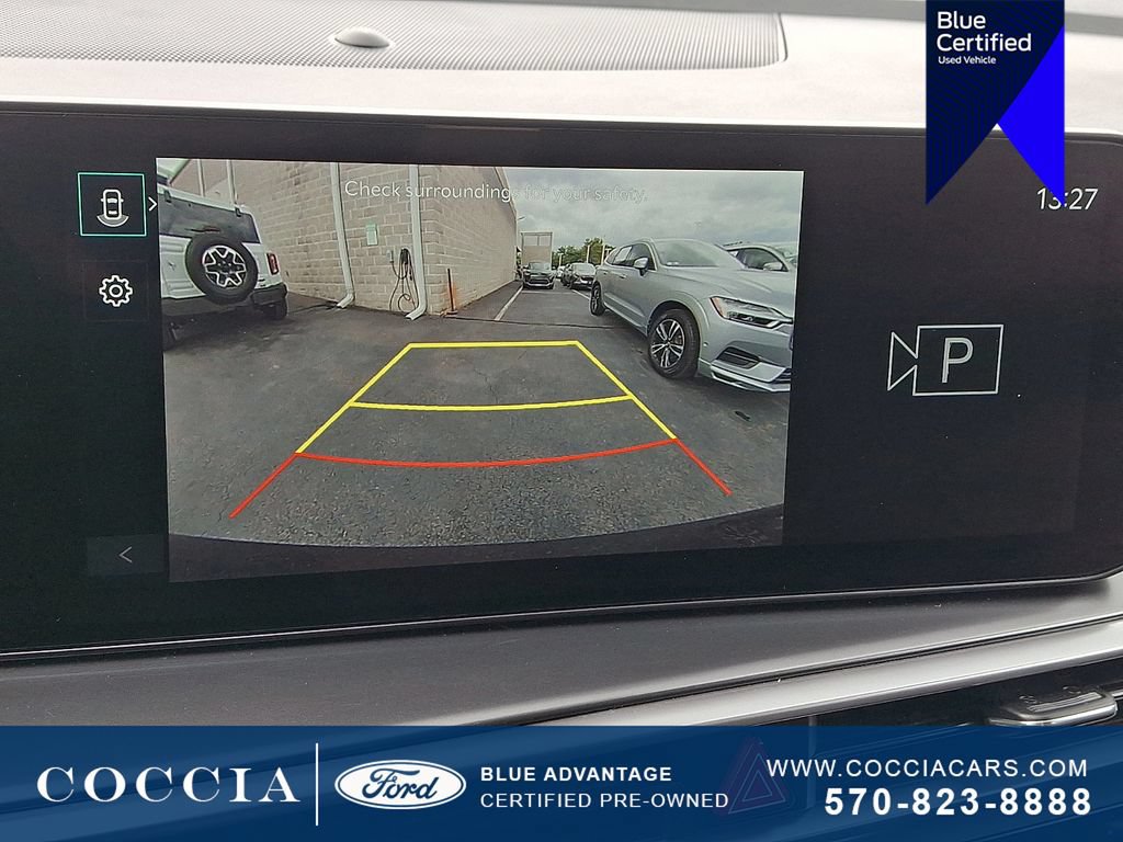 Used 2025 Kia Sorento LX FWD image 19
