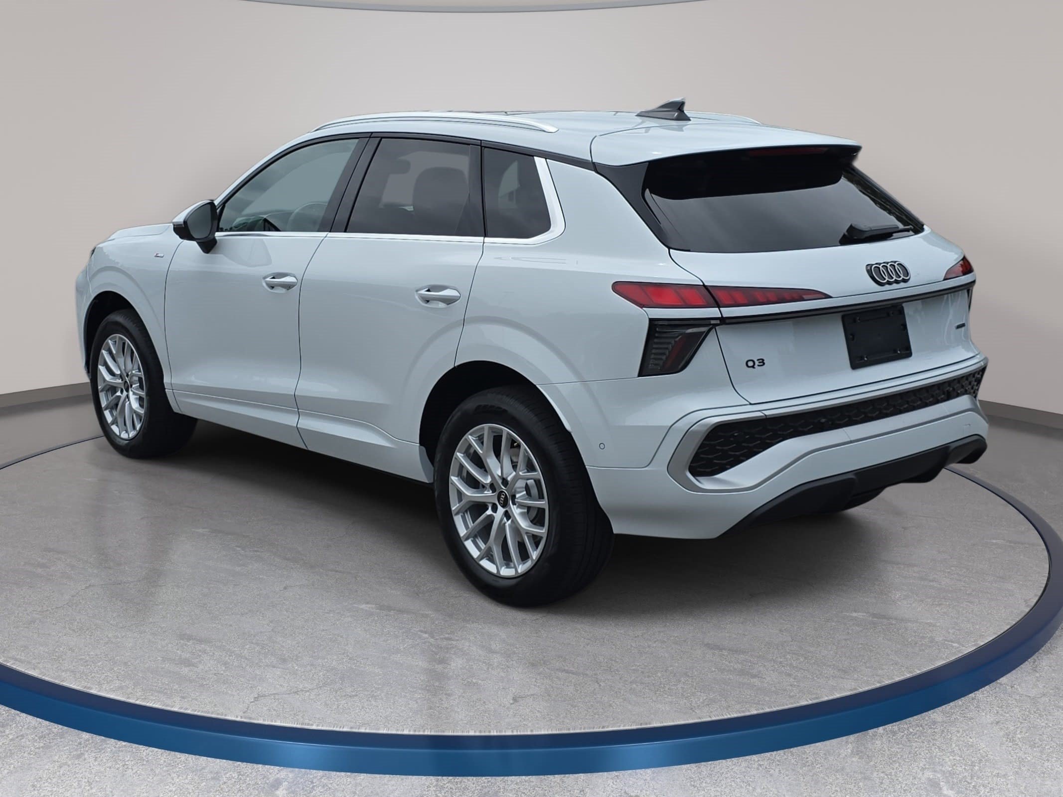 New 2026 Audi Q3 quattro 2.0T AWD/4WD image 7