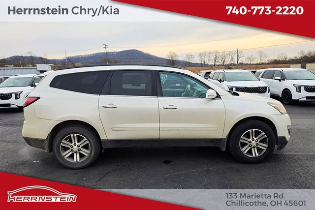 Used 2015 Chevrolet Traverse LT image 32