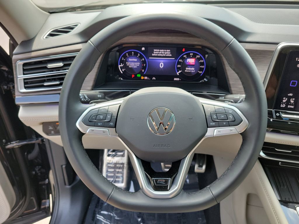 Certified 2026 Volkswagen Atlas SEL Premium R-Line AWD/4WD image 28