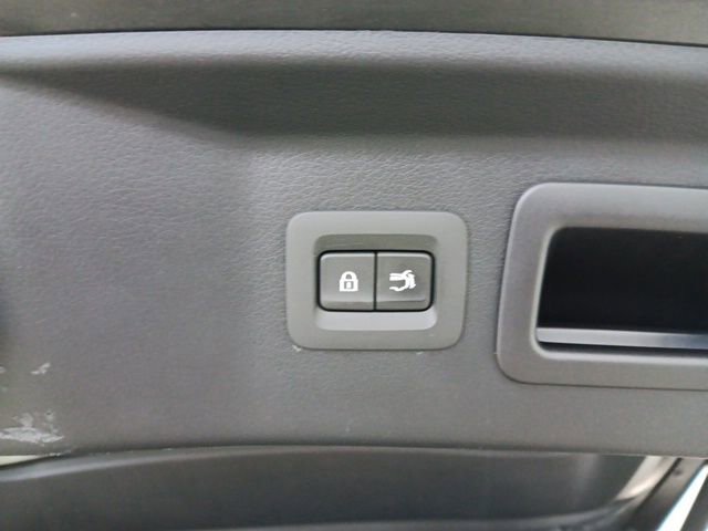 Used 2024 MAZDA CX-90 Plug-In Hybrid w/ Preferred image 32