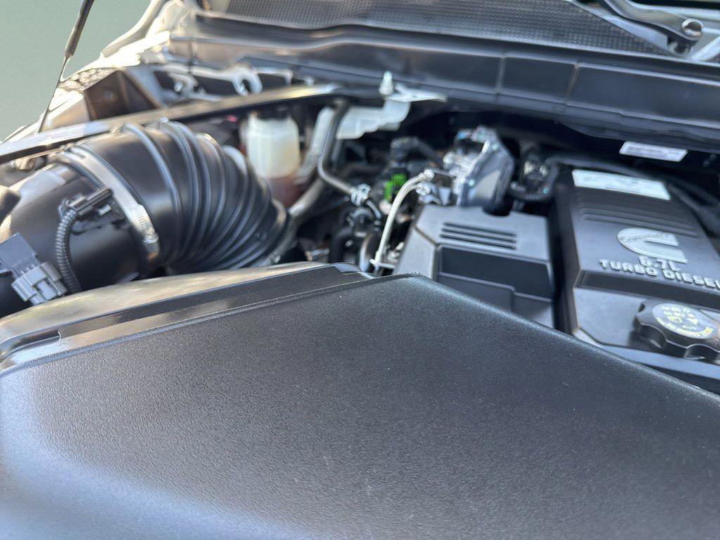 Used 2022 RAM 3500 Limited AWD/4WD image 11