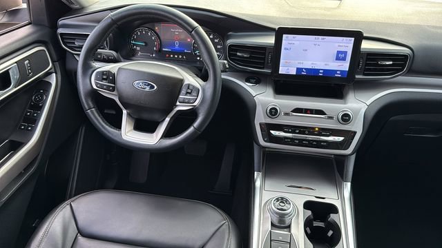 Used 2023 Ford Explorer XLT w/ Equipment Group 202A image 14