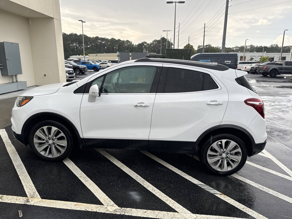 Used 2018 Buick Encore Preferred FWD image 4