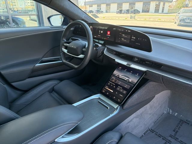 Used 2024 Lucid Air Touring image 13
