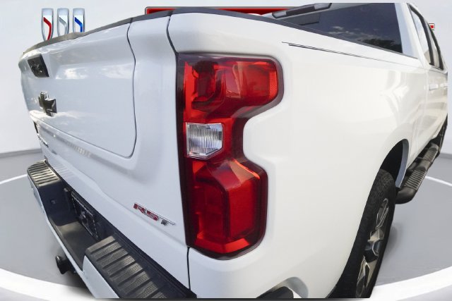 Used 2022 Chevrolet Silverado 1500 RST AWD/4WD image 35