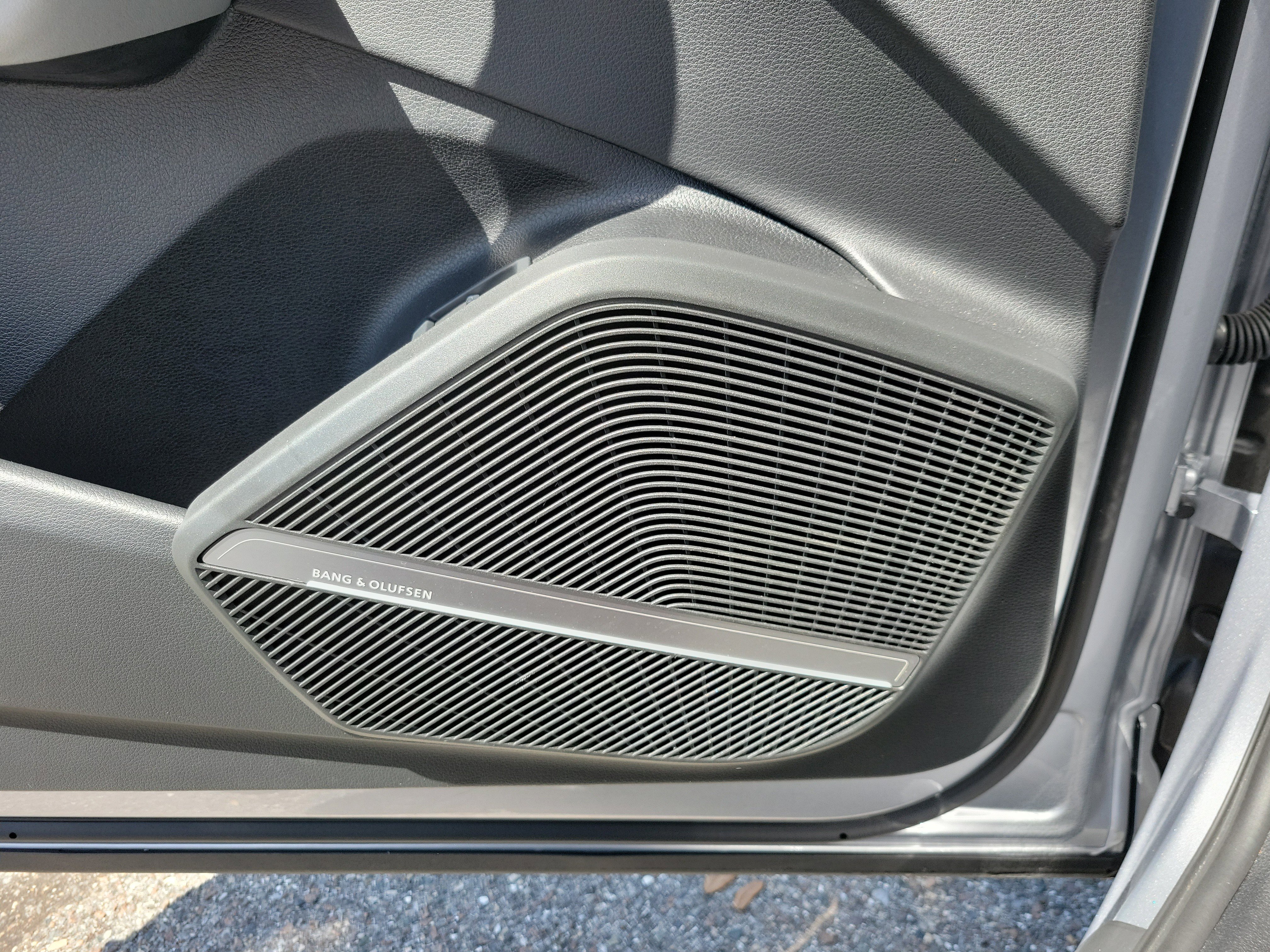 Certified 2025 Audi Q5 2.0T Premium Plus image 19