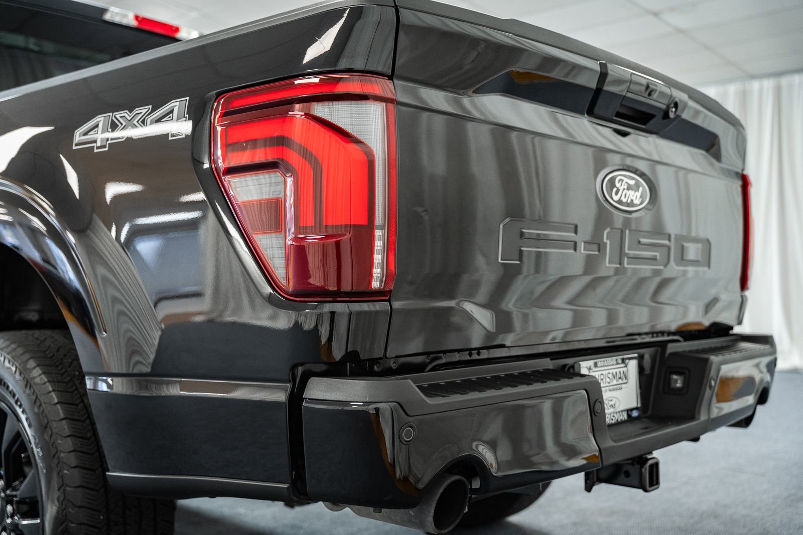 Certified 2024 Ford F150 Lariat w/ Equipment Group 502A High image 6