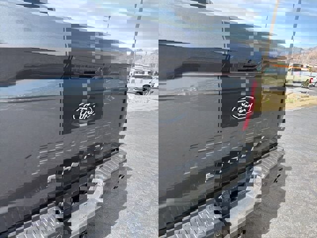 New 2025 Ford F150 Lariat w/ Equipment Group 501A Mid image 84