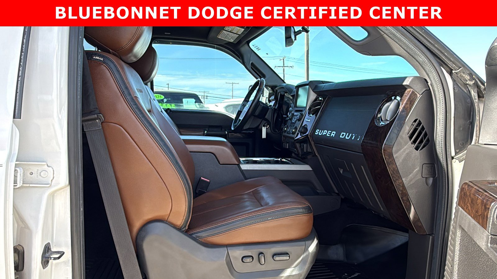 Used 2014 Ford F350 Platinum w/ FX4 Off-Road Package AWD/4WD image 27