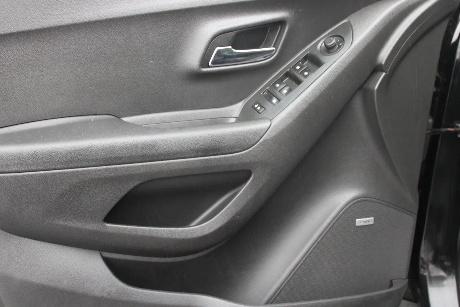 Used 2020 Chevrolet Trax Premier AWD/4WD image 16