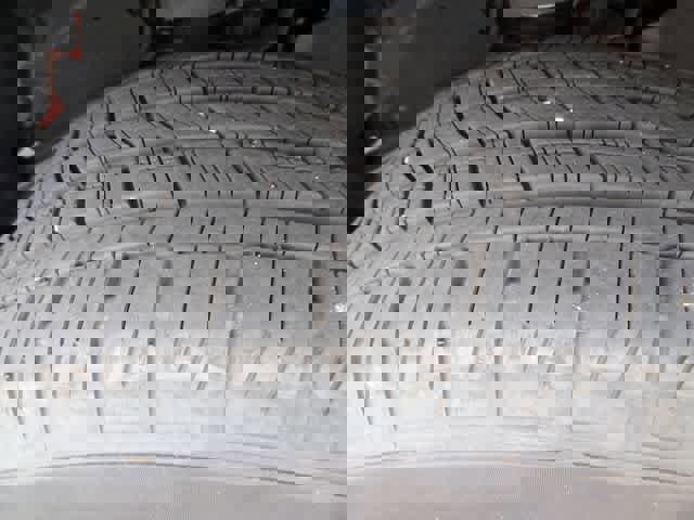 Certified 2025 Toyota Tacoma TRD Sport w/ TRD Sport Premium Package AWD/4WD image 18